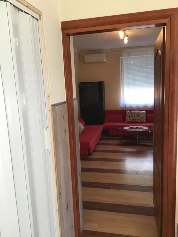 4 Lurko Apartman Uj Lejlighed Hajdúszoboszló Eksteriør billede